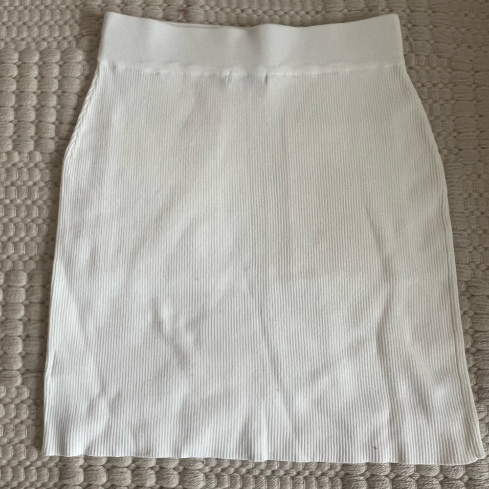 White Ribbed Skirt